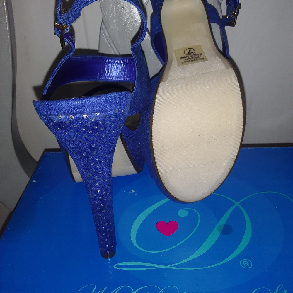 Delicious Heel - Picture 5 of 6